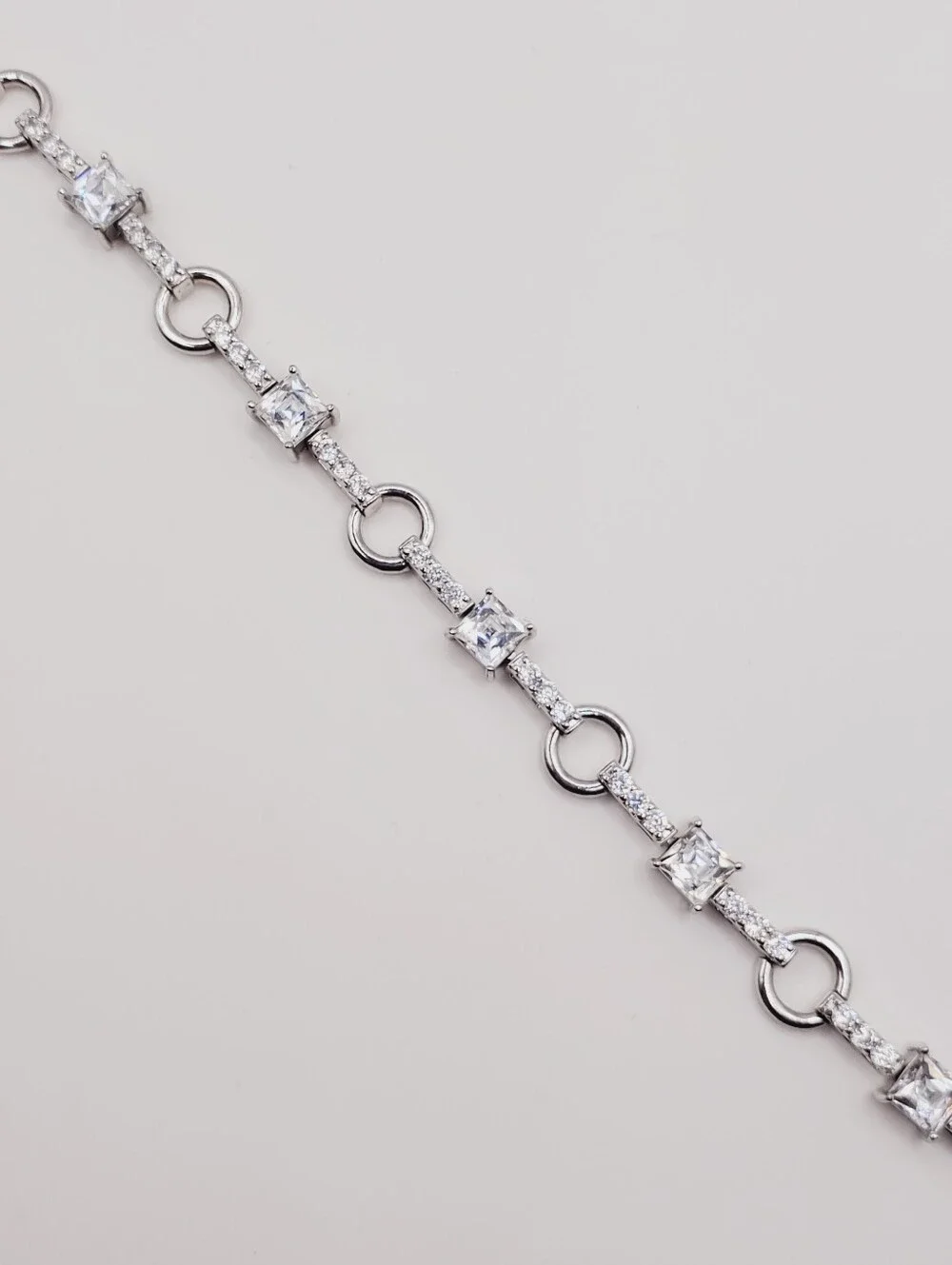 925 Sterling Silver Circle Link Bracelet
